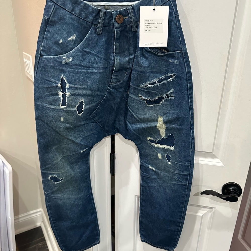 One Teaspoon Women’s Distressed Boyfriend Jeans in Dark Blue
